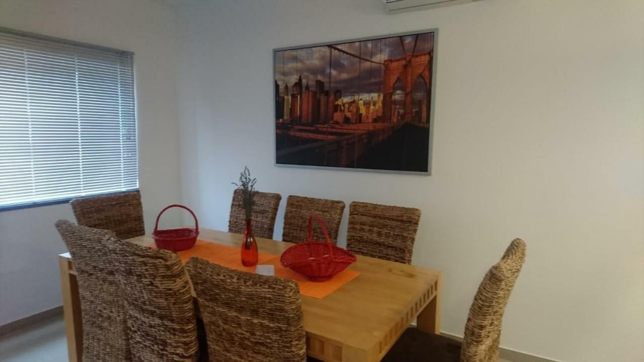 Apartment Dalmatien Traumhaus Makarska Exterior foto